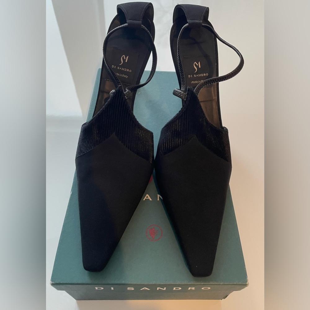 Vintage Di Sandro Made in Italy Black Velvet Detail Heels